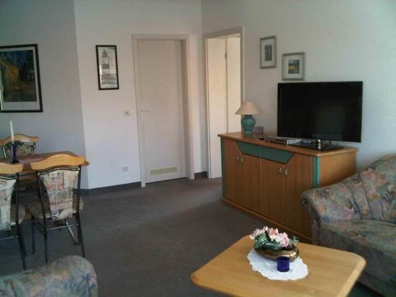 Apartment Ferienwohnung Potenberg _fam_ Gloe Ostseebad Binz